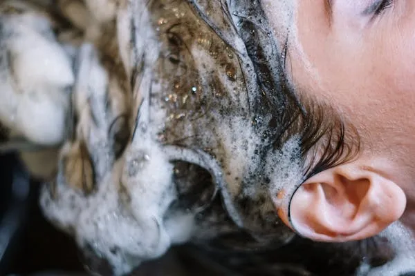 Hair Patch in Alkapuri